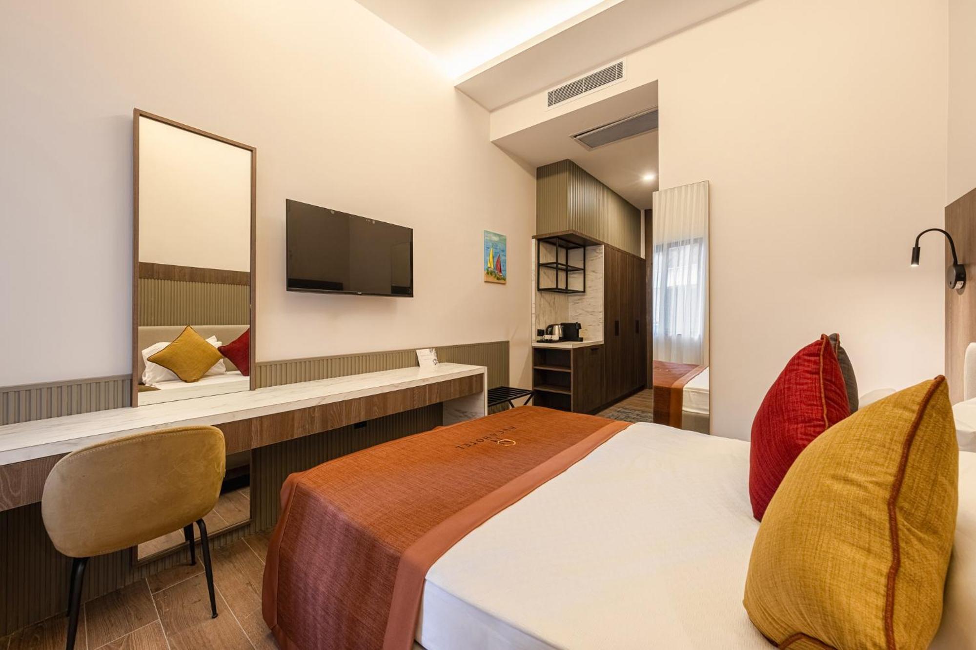 Nuca Homes Antalia Esterno foto